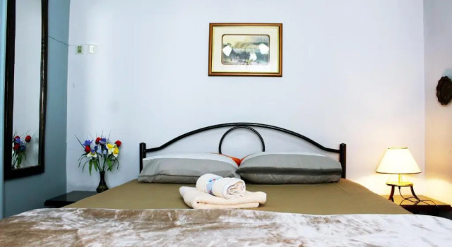 Meteora Mansion - Traditional Apt 3BD - Rocks View, Book Hotel Kalabaka Thessalia