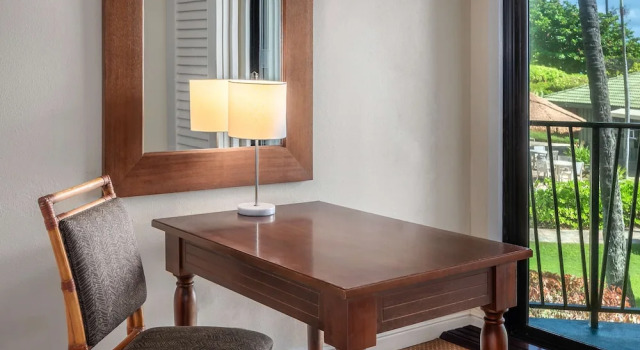 Двухместный номер oceanfront OUTRIGGER Kauai Beach Resort & Spa