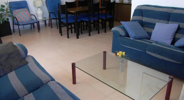 Anforas Mar 101-Els Pins, Varaa Huoneisto Hotellit Tarragonès uima-altaalla, Uima-allas