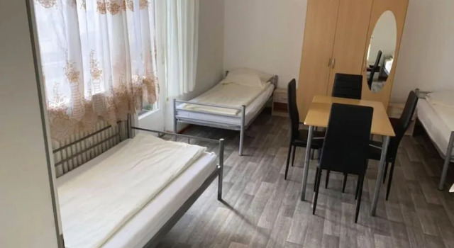 Pension Knielingen Karlsruhe, Забронировать Гостевой дом Гостевые дома Карлсруэ, Гостевой дом