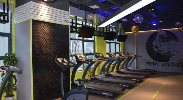 Tongfa Heyi Hotel, Rezerwuj Hotel Hotele w Changsha z parkingiem, w pobliżu Wuyi Square, Parking