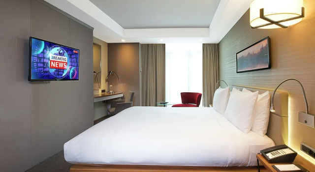 Двухместный люкс Separate Living room Отель Doubletree By Hilton Istanbul Old Town