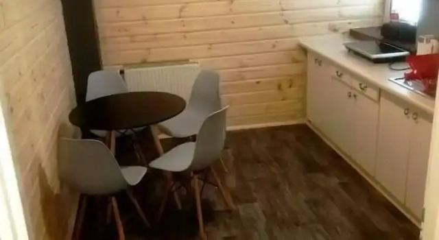 Номер Classic с 2 комнатами с видом на сад Guest Rooms and Family Apartments