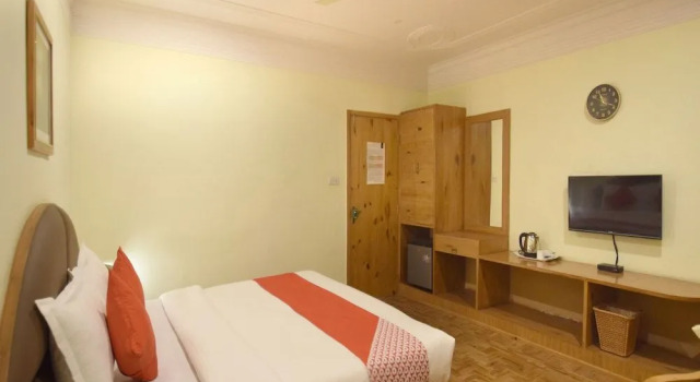 OYO 12201 Shuhul Resorts, Забронировать Отель Сринагар Jammu & Kashmir Ski