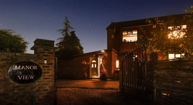 Апартаменты Host Stay Pied-a-terre at Manor View