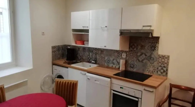 Апартаменты Appartement typique dans le centre historique 47m2