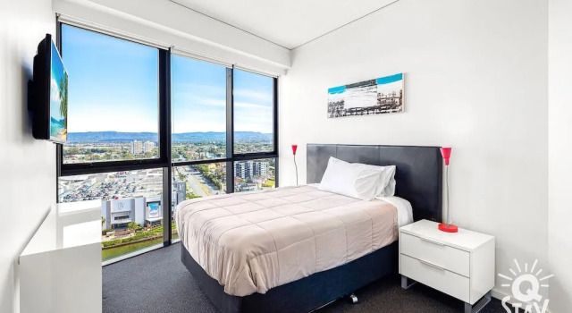 Sierra Grand Broadbeach - Privately Managed
