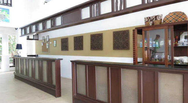 Bambu Villa Resort, Забронировать Курортный отель Мабини 