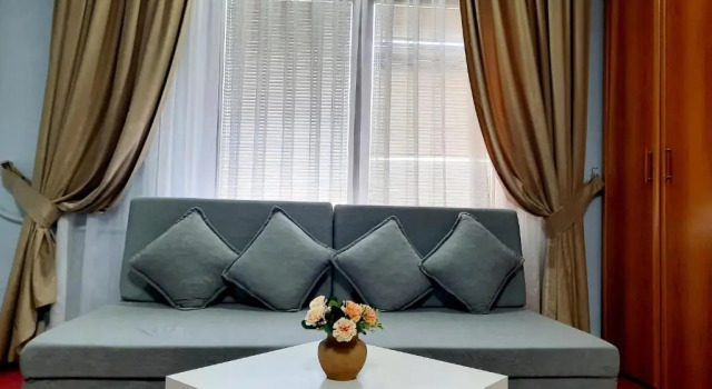 Aristocrat Palace Hotel, Varaa Hotelli Skopje Makedonia