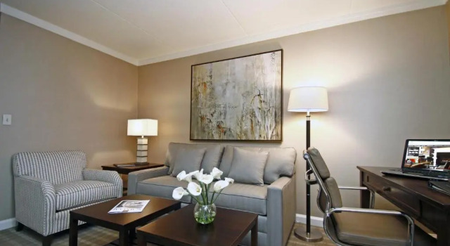 Люкс Ethan Allen Hotel