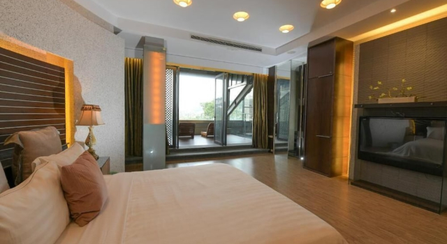 Номер Premium 湖山風景旅館 Sun-View Motel