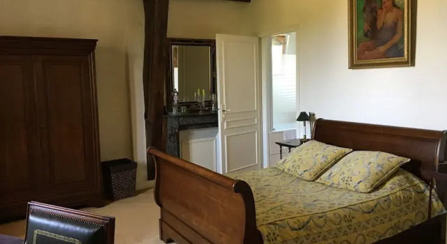 Domaine Château de Bourville, Book Hotel Saint-Laurent-de-Brevedent 