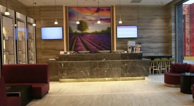 Lifeng Hotel
