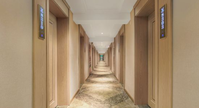 Vienna Hotel（Lianyuan Stadium Store）, Book Hotel 3-Star Hotels in Loudi, 3*