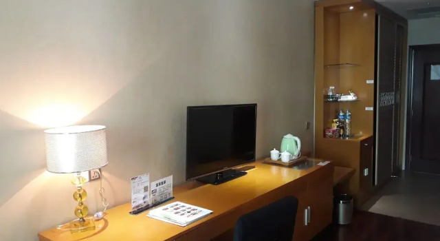 Номер Standard San Jiang Grand Hotel