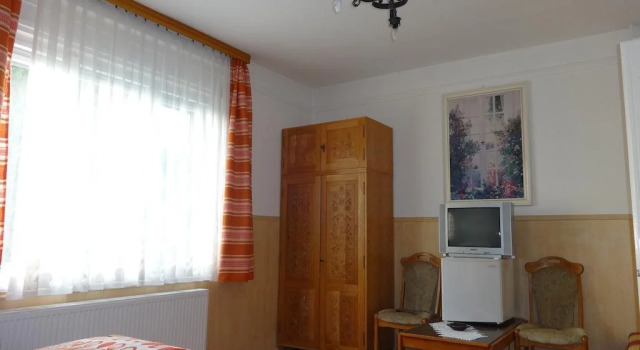 Unikum Panzio, Varaa Hotelli Budapest Budapest