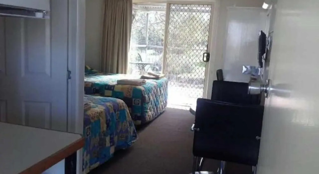 Одноместный номер Standard с балконом Donald Riverside Motel