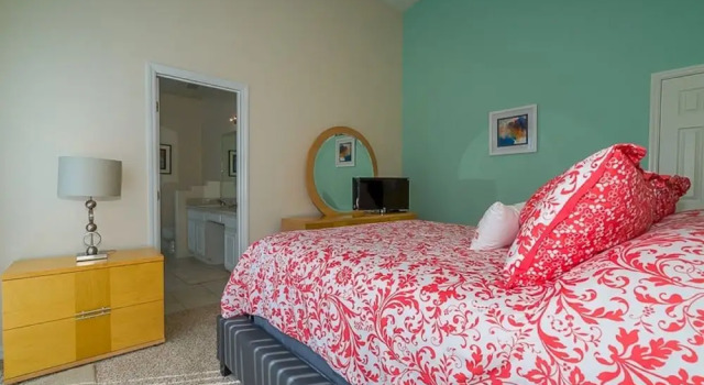 Morningside Vista 4 Bedrooms, Book Hotel Hoteller i Four Corners med pool, Swimmingpool