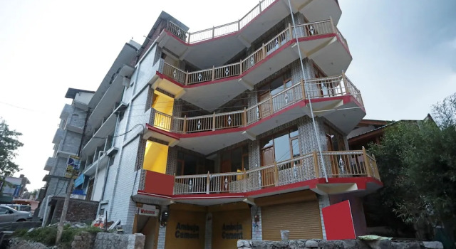 OYO 14401 Home Delightful Studio Naggar Road