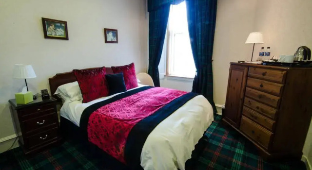 Inverlea Guest House, Забронировать Гостевой дом Отели Эр с парковкой, рядом с Rozelle Park, Парковка