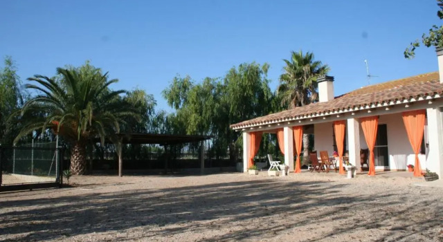 La Casilla, Забронировать Отель Отели Дельтебре с парковкой, Парковка