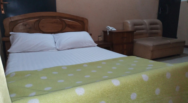 Одноместный номер Standard Feligold Royal Hotel