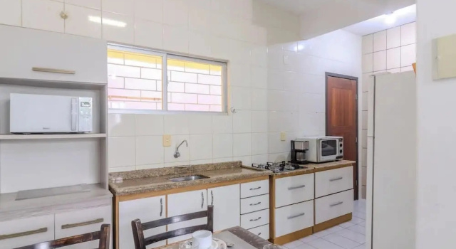 Вилла Casa 600m da Praia Central c/ garagem 3 qts NRR128