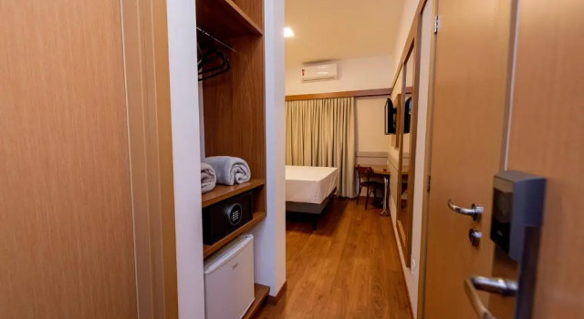 Gaben Hotel, Забронировать Отель Отели Жау с парковкой, Парковка