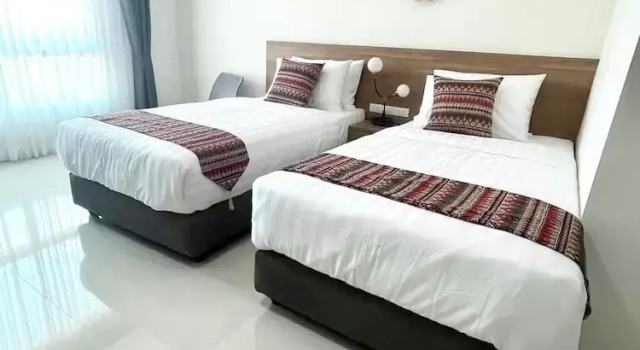 Двухместный номер Standard с видом на город Christella Hotel Laemchabang