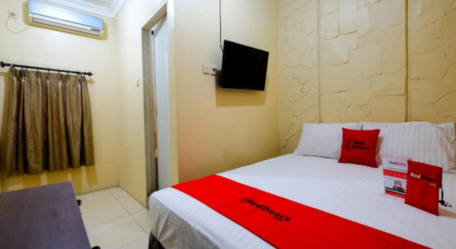 RedDoorz @ Jalan Setiabudi Semarang