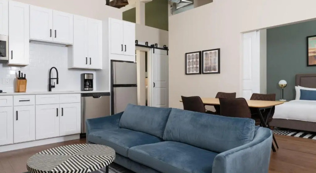 Апартаменты с 2 комнатами Sonder Jewelers Row Apartments Millenium Park