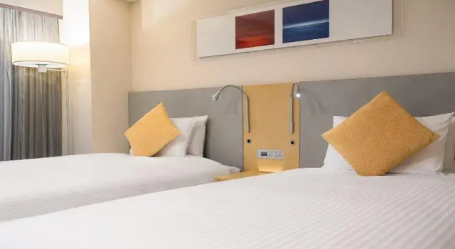 Двухместный номер Standard с 2 комнатами Hotel JAL City Kannai Yokohama