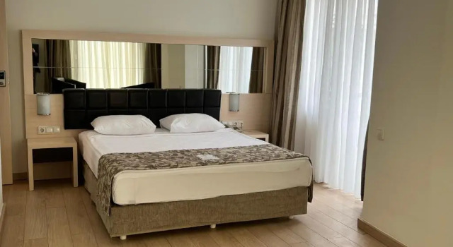 Двухместный номер Standard Golden Lotus Hotel