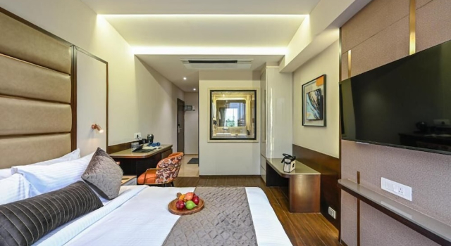Люкс Royal Hotel Grand Girdhar Premier