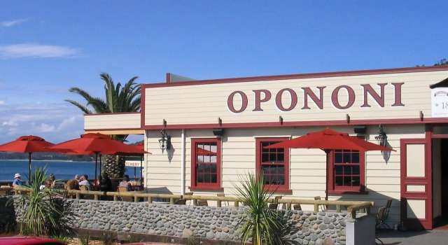 Opononi Hotel, Забронировать Курортный отель Опонони Far North