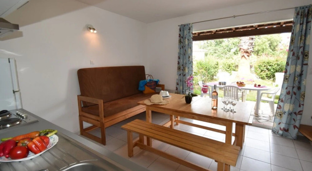 Well-kept Bungalow With Combi-microwave, Beach at 5 km, Забронировать Отель Фрежюс Var coast
