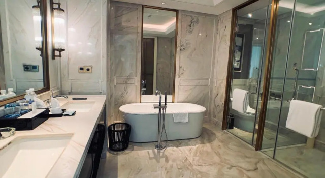 Двухместный номер Executive Wyndham Qingdao