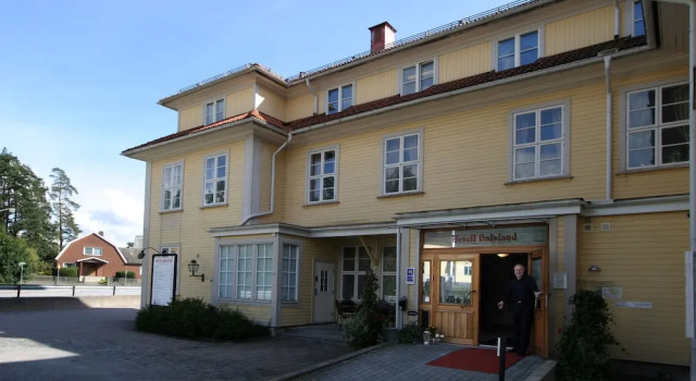 Hotell Dalsland, Rezerwuj Hotel Hotele w Svealand z basenem, Basen