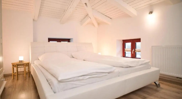 Haus Steuerrad, Забронировать Отель Отели Штральзунда 4 звезды, рядом с Немецкий океанографический музей, 4*