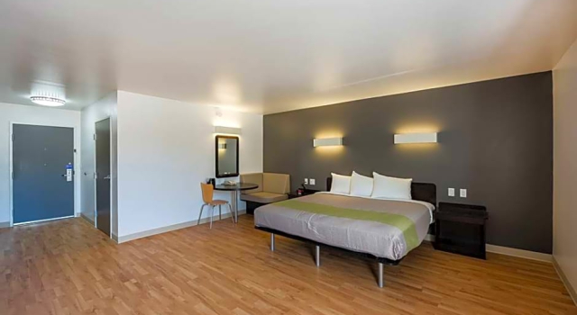 Doppel Suite Studio 6-Mccarran, NV - Sparks - Tahoe - Reno Industrial Center