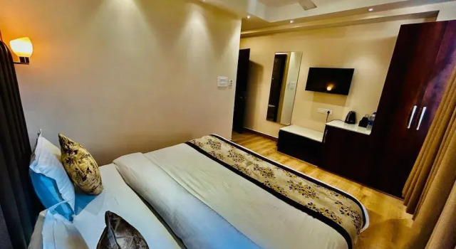 Номер Standard Grand Pinnacle Lucknow