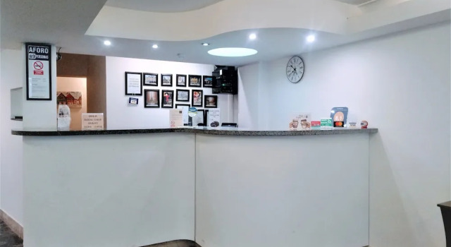 Hotel Paris Lima, Забронировать Отель Лима Провинция Лима, рядом с Nuestra Señora de Guadalupe National School