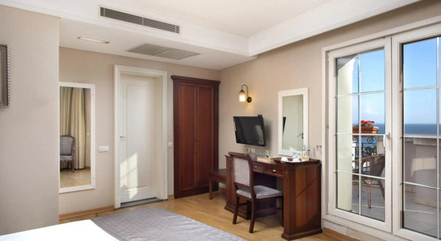 Recital Hotel