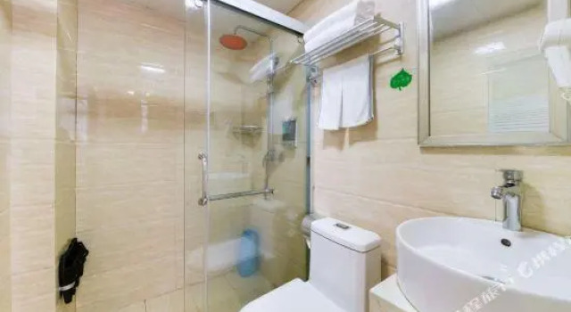 Pebble Motel (Hangzhou Hefang Street, Jiangcheng Road Metro Station)