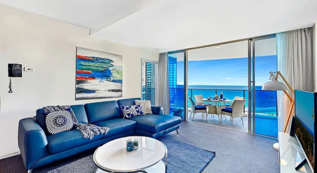Luxurious Apartment, Heart of Surfers, Забронировать Апартаменты/квартира Отели Голд-Кост с бассейном, рядом с LAN SPA, Бассейн