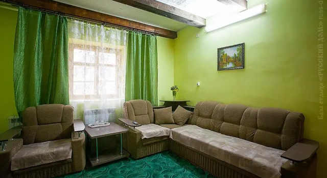 Russkiy Dom, Prenota Hotel Hotel a Barnaul con parcheggio, Parcheggio