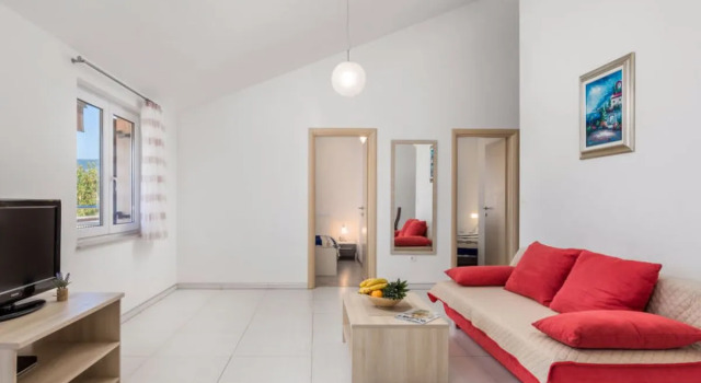 Apartment Tea Bardonecchia 27358, Varaa Huoneisto Hotellit Kvarner Islands uima-altaalla, Uima-allas