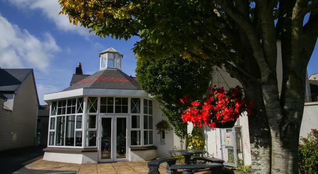 Armorica, Buchen Sie Hotel Oranmore Galway County