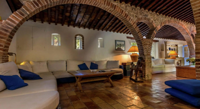Magnificent Villa With Private Pool Near Port Grimaud and Saint Tropez