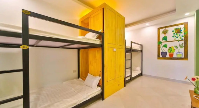 Lakeside House Hanoi, Забронировать Отель Бадинь Ханой